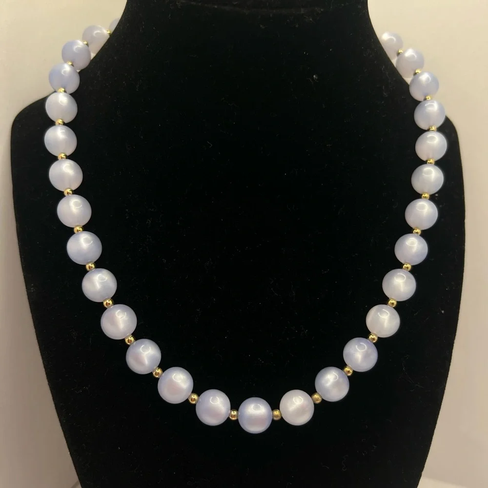 Vintage Beaded Gemstone Design Necklace Pale Blue Lavender Gold Accent Beads - Picture 3 of 3